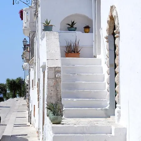 בית הארחה Attico Cinquantasei צ'יסטרנינו