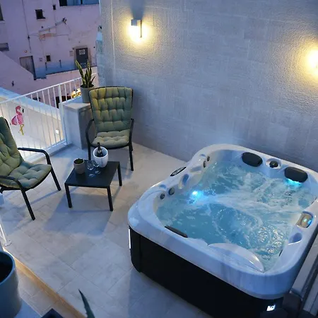 Attico Cinquantasei Pensión Cisternino